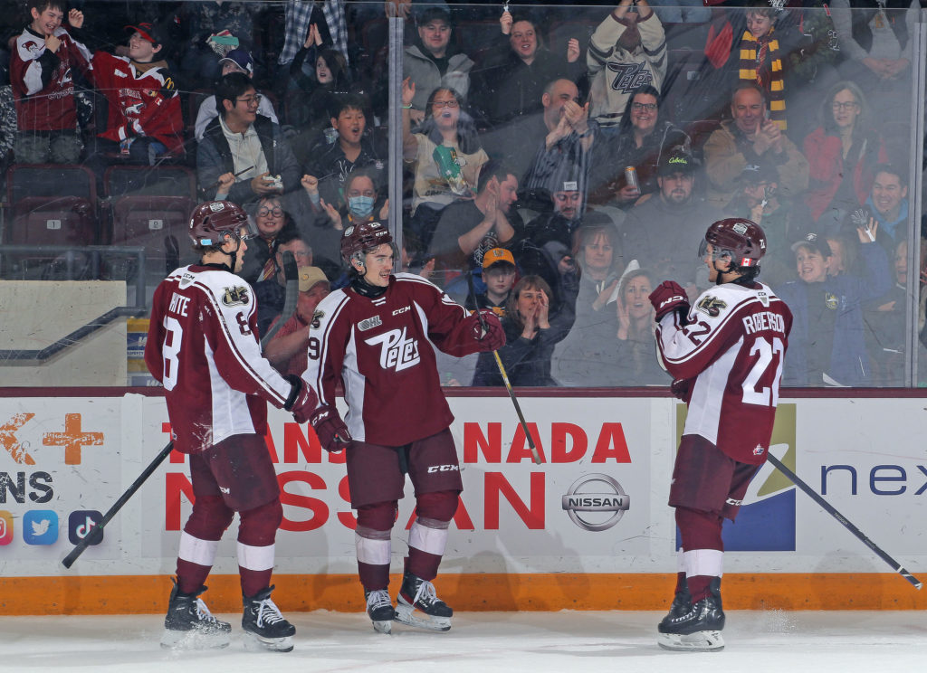 Wolves reel in first place Steelheads - Sudbury News